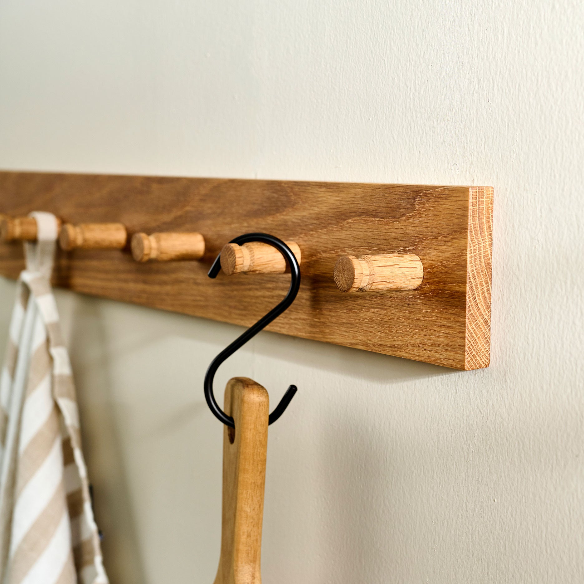 Samsø Vintage knagerække i FSC certificeret egetræ, L60 cm